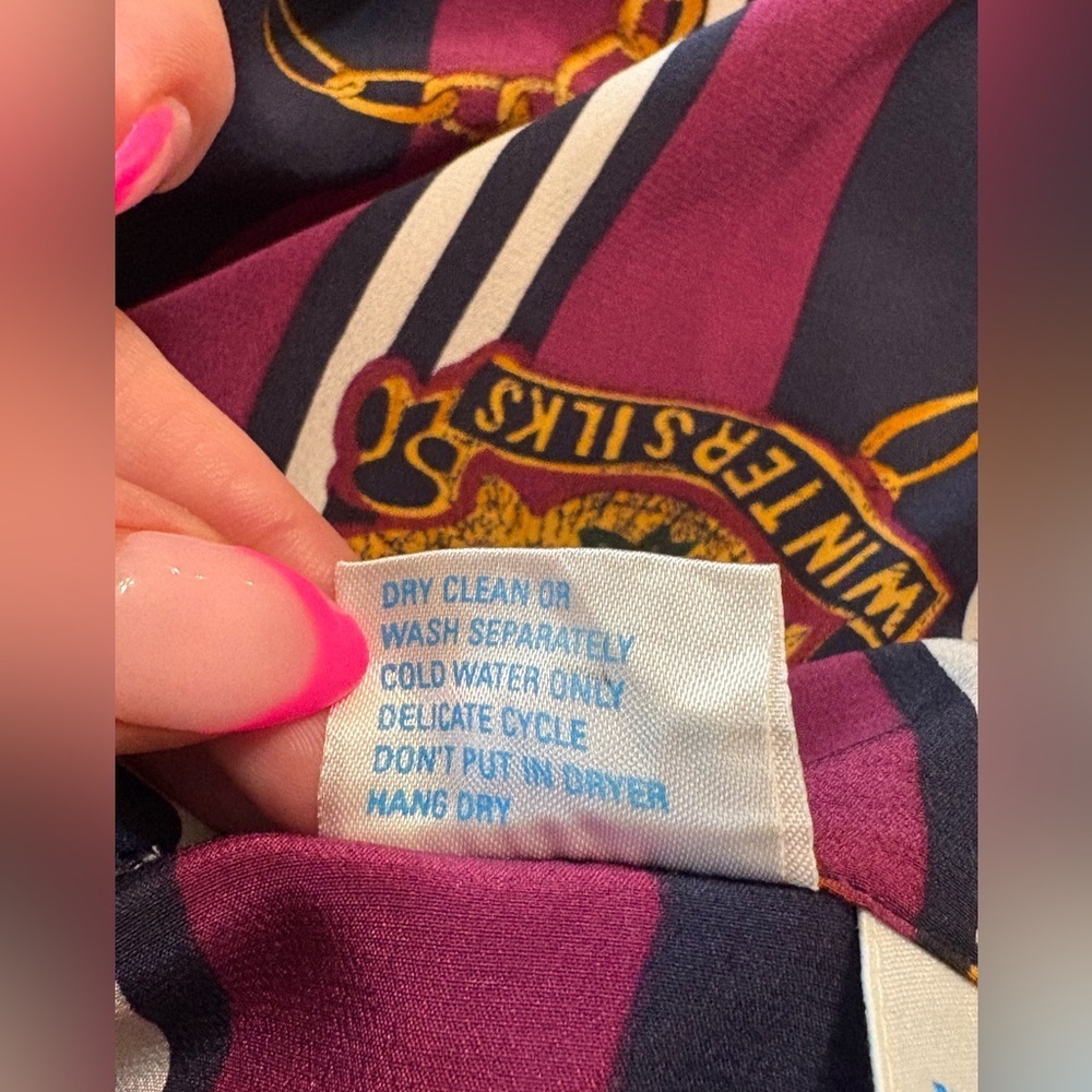 WinterSilks Burgundy Striped 100% Silk Blouse Women’s size 8 - Picture 8 of 12